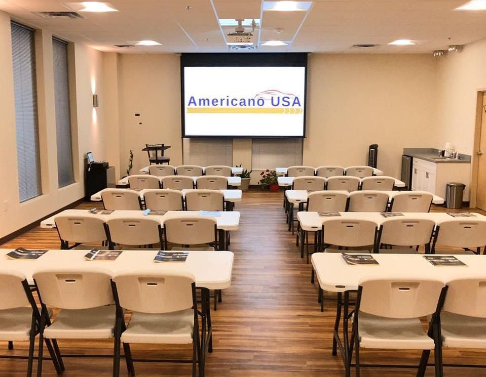 Clase de manejo de Americano USA